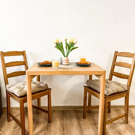 2bd- Next To Presidential Palace Апартаменты Братислава